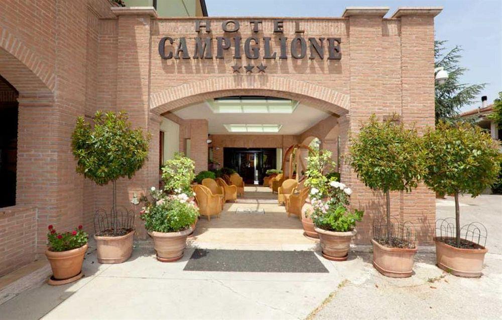 Campiglione Hotel Assisi Exteriör bild
